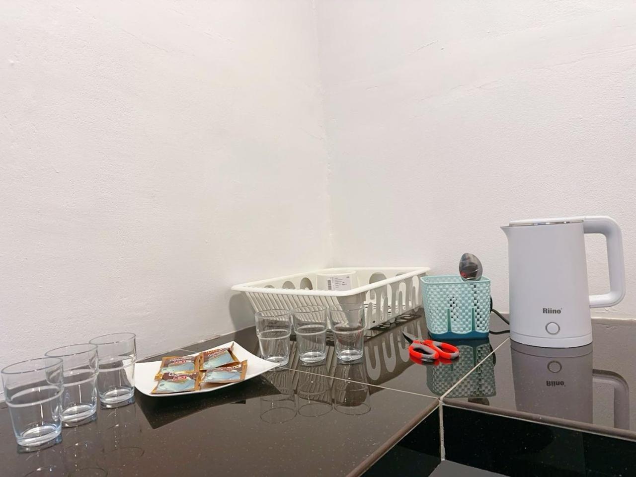 Hello Baby Dato Onn Tebing 10pax Private Bathroom *